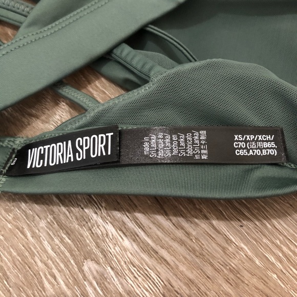 Victoria’s Secret sports bra - Picture 3 of 3